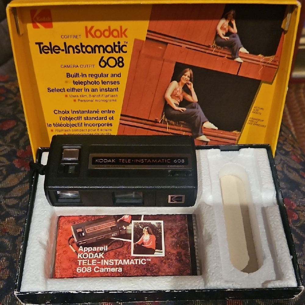 Kodak Tele-Instamatic 608 Black Camera